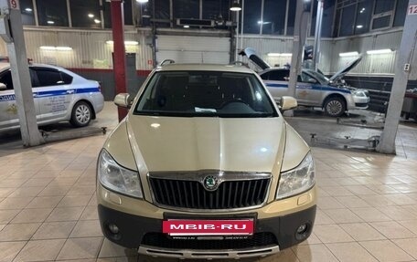 Skoda Octavia, 2011 год, 845 000 рублей, 2 фотография