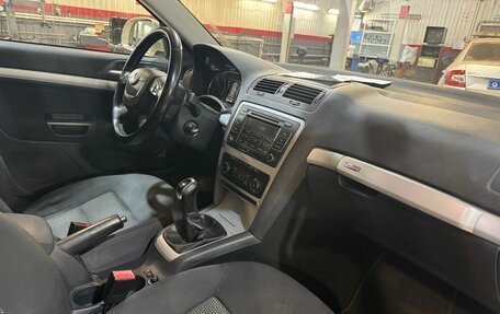 Skoda Octavia, 2011 год, 845 000 рублей, 13 фотография