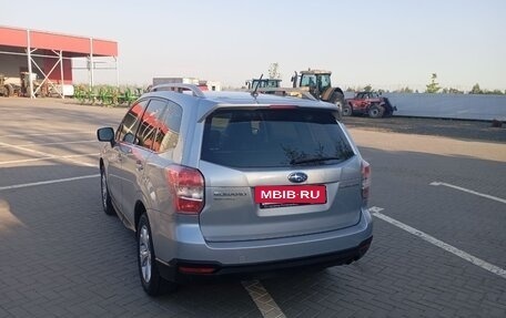 Subaru Forester, 2014 год, 1 350 000 рублей, 6 фотография