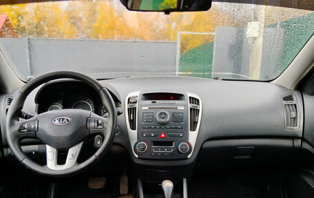 KIA cee'd I рестайлинг, 2010 год, 500 000 рублей, 8 фотография