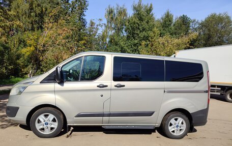 Ford Tourneo Custom I рестайлинг, 2013 год, 1 690 000 рублей, 1 фотография