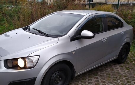 Chevrolet Aveo III, 2013 год, 700 000 рублей, 2 фотография
