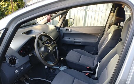 Mitsubishi Colt VI рестайлинг, 2004 год, 399 000 рублей, 6 фотография
