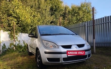 Mitsubishi Colt VI рестайлинг, 2004 год, 399 000 рублей, 3 фотография
