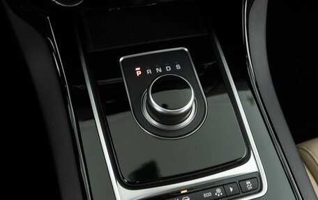 Jaguar XE I рестайлинг, 2018 год, 1 955 055 рублей, 13 фотография