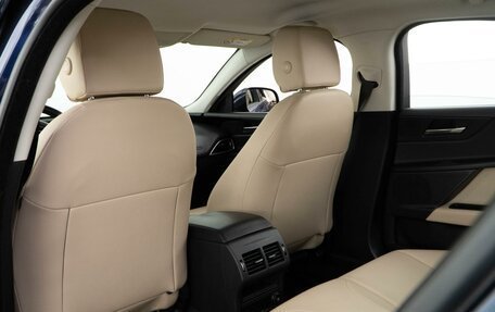 Jaguar XE I рестайлинг, 2018 год, 1 955 055 рублей, 11 фотография