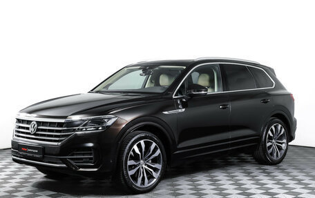 Volkswagen Touareg III, 2019 год, 5 890 000 рублей, 1 фотография