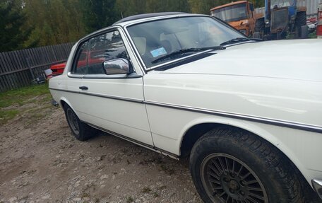 Mercedes-Benz W123, 1984 год, 1 300 000 рублей, 2 фотография