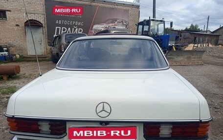 Mercedes-Benz W123, 1984 год, 1 300 000 рублей, 8 фотография