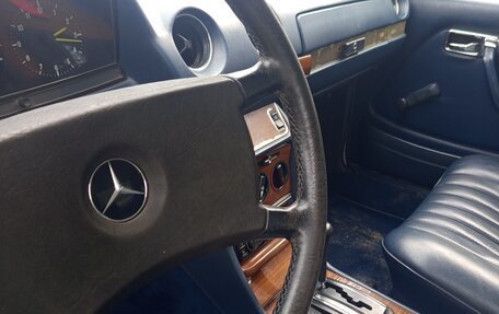 Mercedes-Benz W123, 1984 год, 1 300 000 рублей, 20 фотография