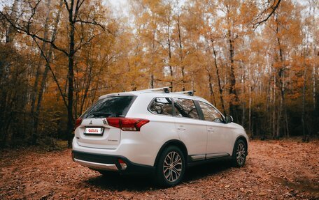Mitsubishi Outlander III рестайлинг 3, 2016 год, 4 фотография