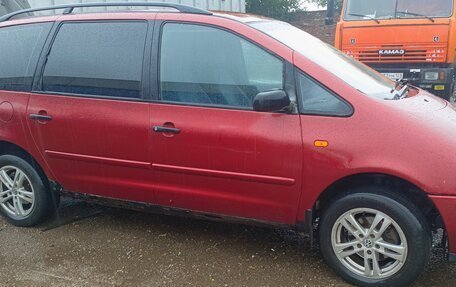 Volkswagen Sharan I рестайлинг, 2000 год, 350 000 рублей, 2 фотография
