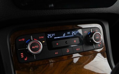 Volkswagen Touareg III, 2013 год, 2 034 055 рублей, 15 фотография