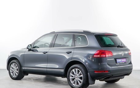 Volkswagen Touareg III, 2013 год, 2 034 055 рублей, 2 фотография