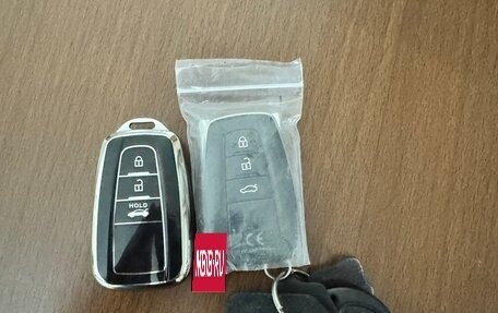 Toyota Camry, 2018 год, 2 050 000 рублей, 3 фотография
