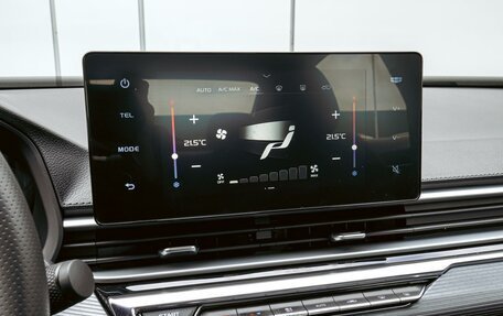 Geely Emgrand, 2024 год, 1 840 000 рублей, 13 фотография