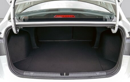 Geely Emgrand, 2024 год, 1 840 000 рублей, 19 фотография