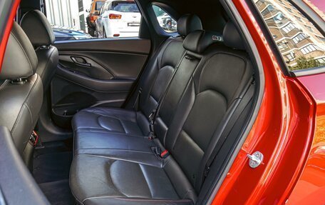 Hyundai Elantra VI рестайлинг, 2019 год, 2 120 000 рублей, 9 фотография