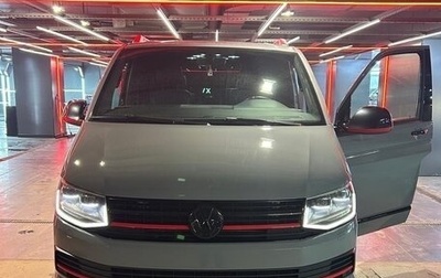 Volkswagen Multivan T6 рестайлинг, 2015 год, 2 950 000 рублей, 1 фотография