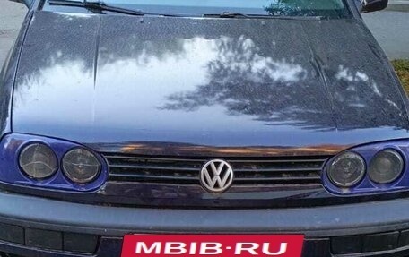 Volkswagen Golf III, 1996 год, 320 000 рублей, 2 фотография