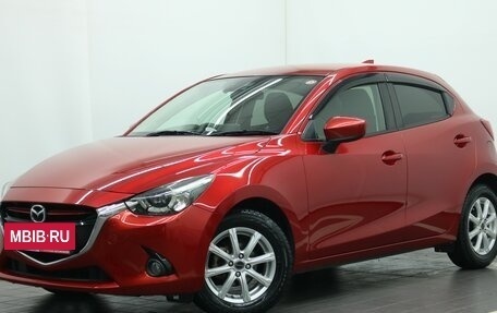 Mazda Demio IV, 2015 год, 1 080 000 рублей, 2 фотография