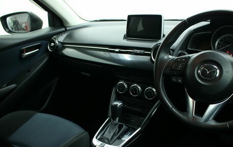 Mazda Demio IV, 2015 год, 1 080 000 рублей, 17 фотография