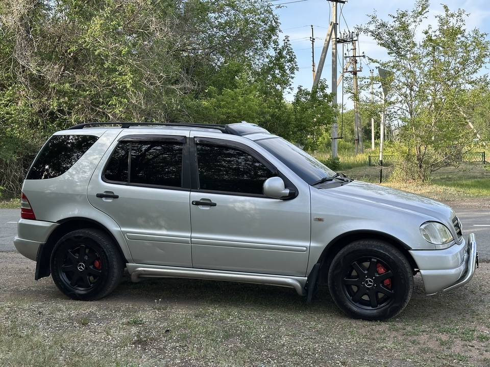 Mercedes-Benz M-Класс W163, 2000 год, 695 000 рублей, 4 фотография