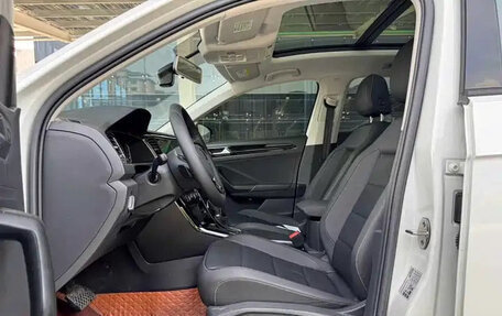 Volkswagen T-Roc I, 2022 год, 1 600 125 рублей, 6 фотография