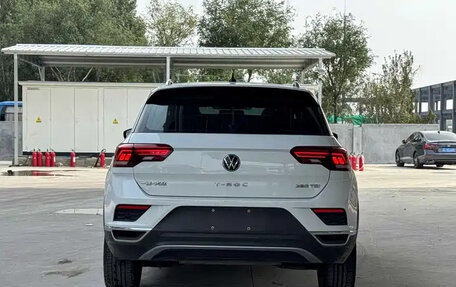 Volkswagen T-Roc I, 2022 год, 1 600 125 рублей, 14 фотография