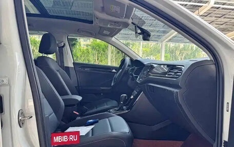 Volkswagen T-Roc I, 2022 год, 1 600 125 рублей, 11 фотография