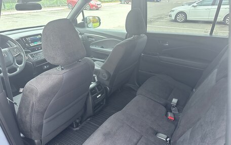 Honda Pilot III рестайлинг, 2022 год, 4 450 000 рублей, 12 фотография