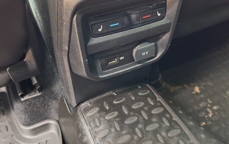 Volkswagen Tiguan II, 2020 год, 3 350 000 рублей, 10 фотография