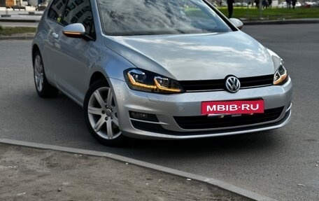 Volkswagen Golf VII, 2013 год, 945 000 рублей, 4 фотография
