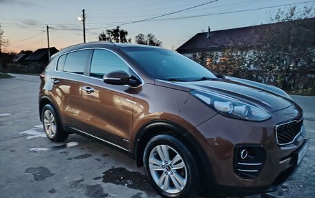 KIA Sportage IV рестайлинг, 2016 год, 2 300 000 рублей, 5 фотография