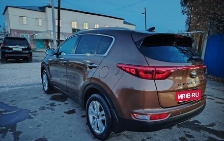 KIA Sportage IV рестайлинг, 2016 год, 2 300 000 рублей, 8 фотография