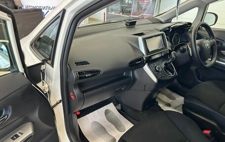 Toyota Wish II, 2011 год, 1 479 000 рублей, 12 фотография