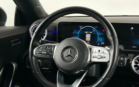 Mercedes-Benz CLA, 2019 год, 2 636 300 рублей, 16 фотография