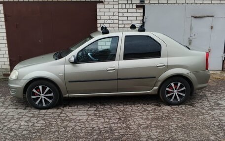 Renault Logan I, 2013 год, 565 000 рублей, 2 фотография