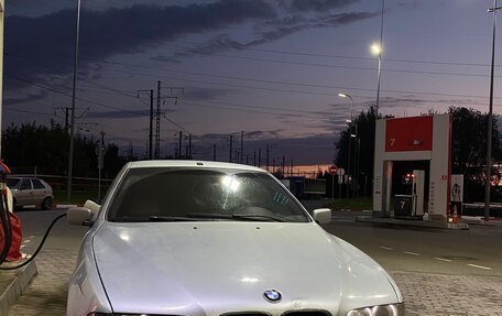 BMW 5 серия, 1998 год, 415 000 рублей, 1 фотография