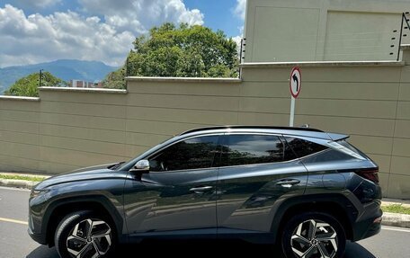 Hyundai Tucson, 2023 год, 2 410 000 рублей, 3 фотография