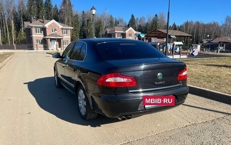 Skoda Superb III рестайлинг, 2013 год, 1 099 000 рублей, 5 фотография