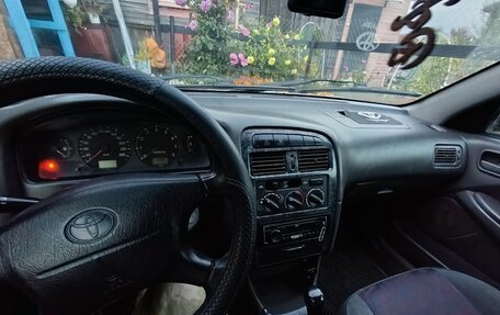 Toyota Avensis III рестайлинг, 1999 год, 240 000 рублей, 2 фотография