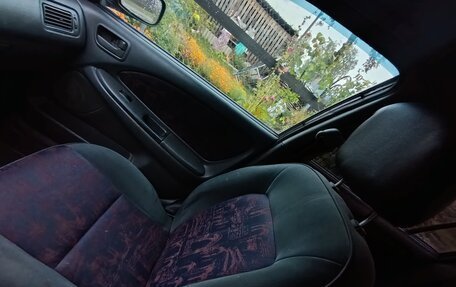 Toyota Avensis III рестайлинг, 1999 год, 240 000 рублей, 3 фотография