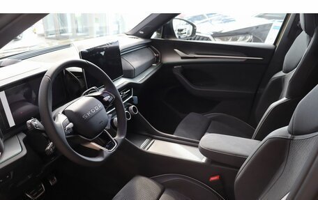 Skoda Kodiaq, 2025 год, 5 800 000 рублей, 9 фотография