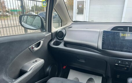 Honda Fit III, 2011 год, 1 029 000 рублей, 16 фотография