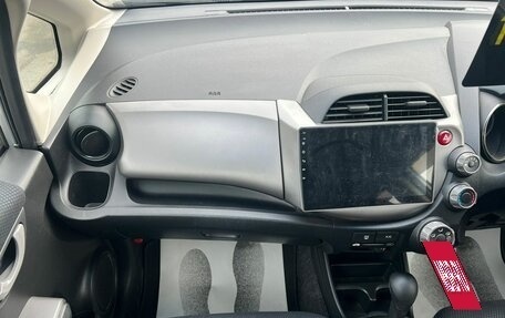 Honda Fit III, 2011 год, 1 029 000 рублей, 18 фотография