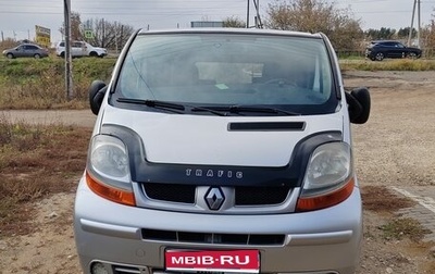 Renault Trafic, 2004 год, 850 000 рублей, 1 фотография