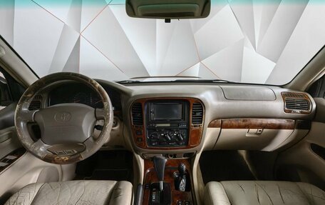 Toyota Land Cruiser 100 рестайлинг 2, 2000 год, 1 298 000 рублей, 11 фотография