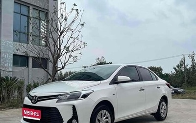 Toyota Vios III, 2023 год, 1 400 000 рублей, 1 фотография