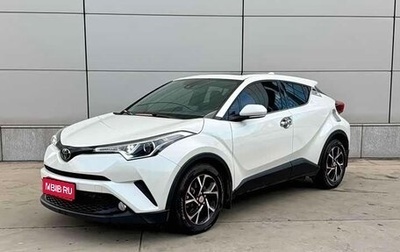 Toyota C-HR I рестайлинг, 2023 год, 2 000 000 рублей, 1 фотография